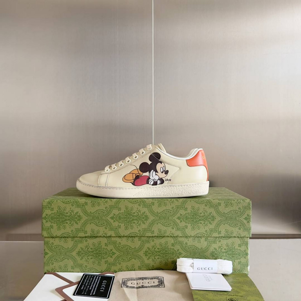 Gucci ACE-11