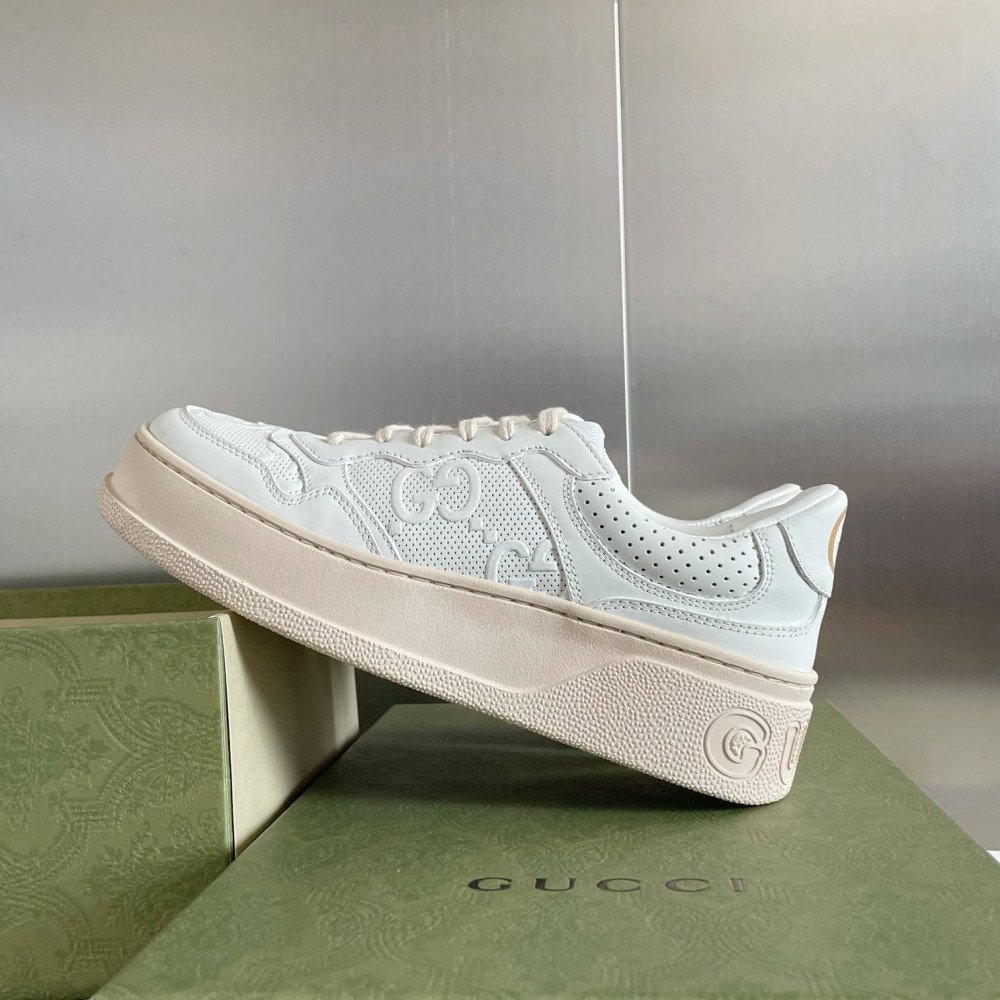 Gucci Chunky B-4 Gucci Chunky B-4