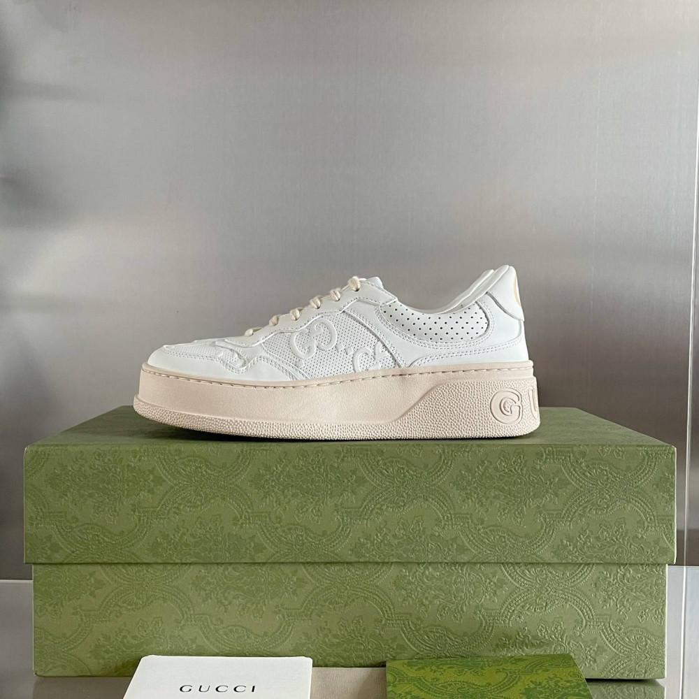 Gucci Chunky B-4