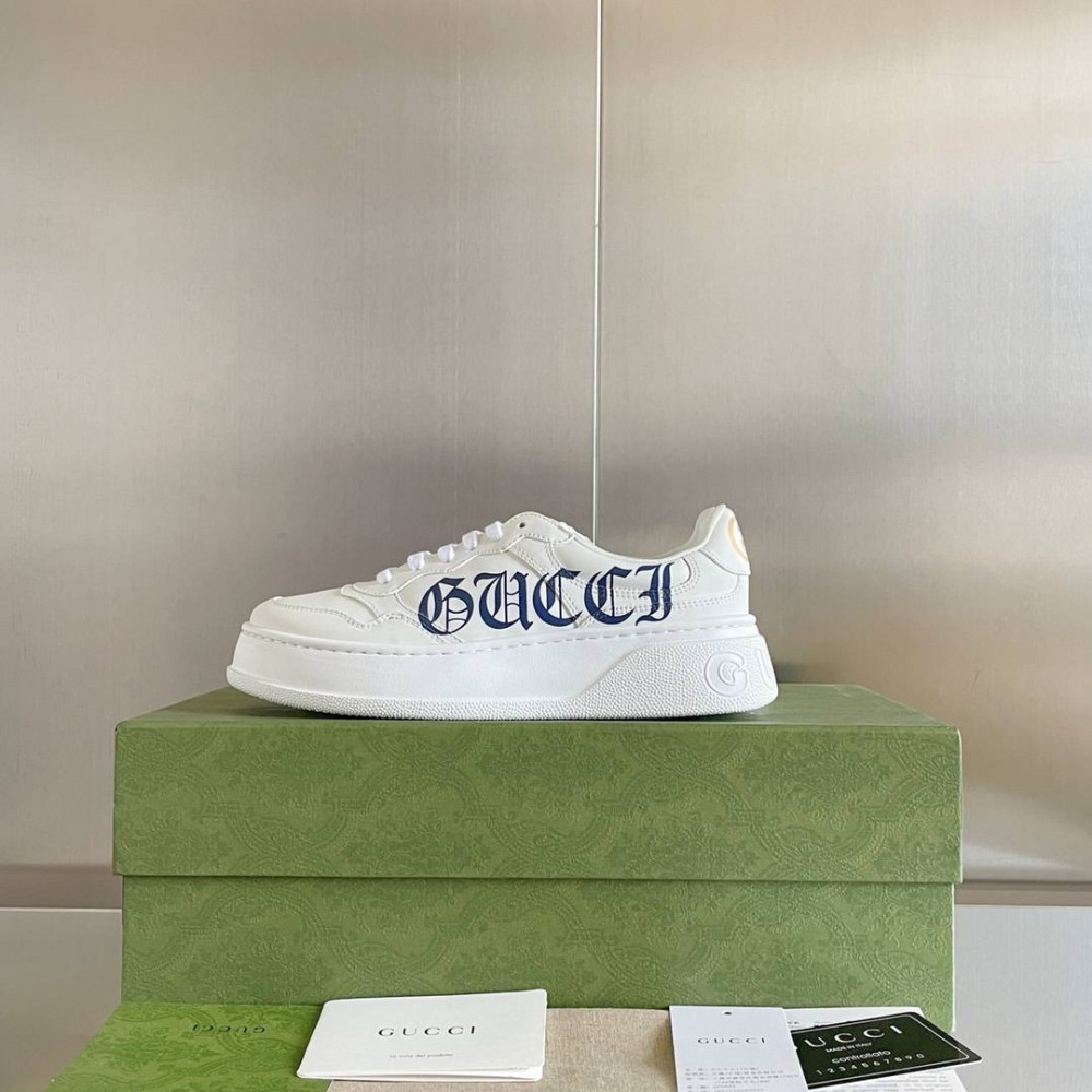 Gucci Chunky B-10