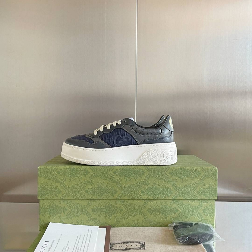 Gucci Chunky B-14