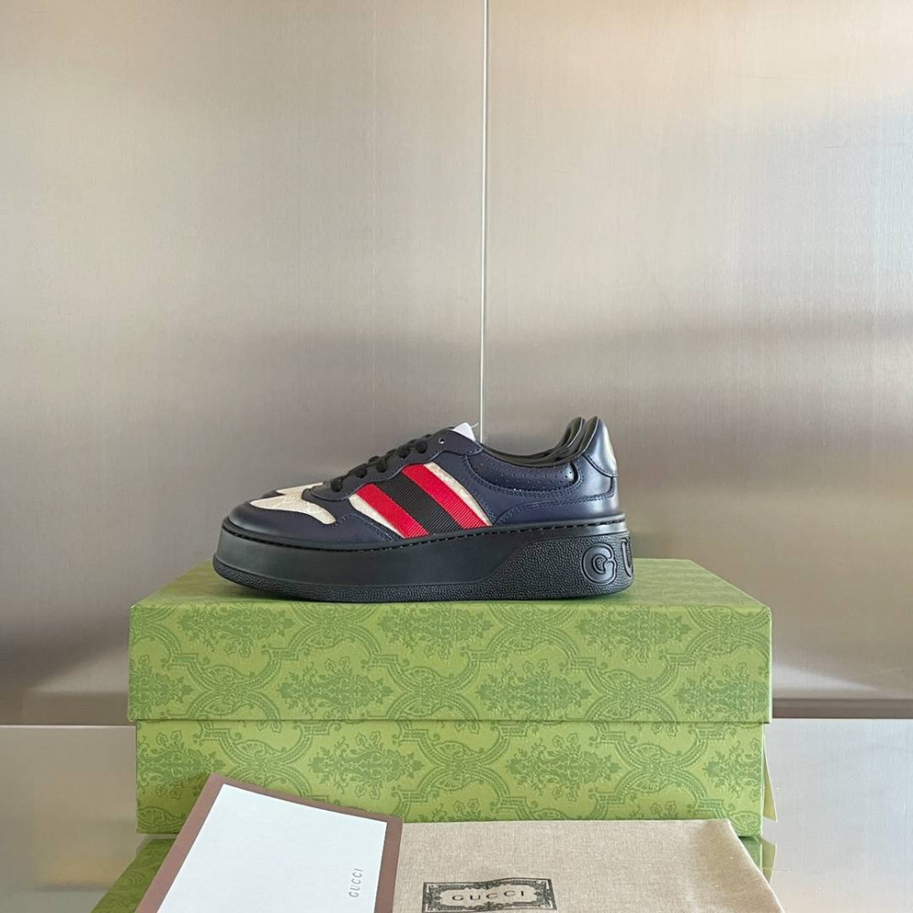 Gucci Chunky B-16