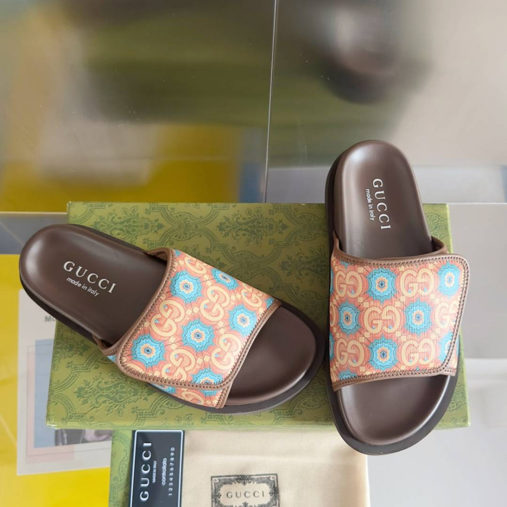 Gucci Slippers-6
