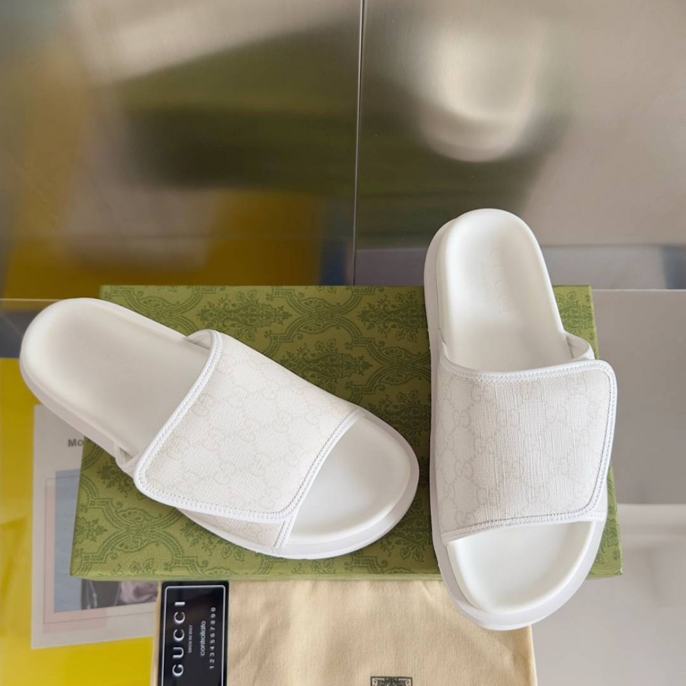 Gucci Slippers-14