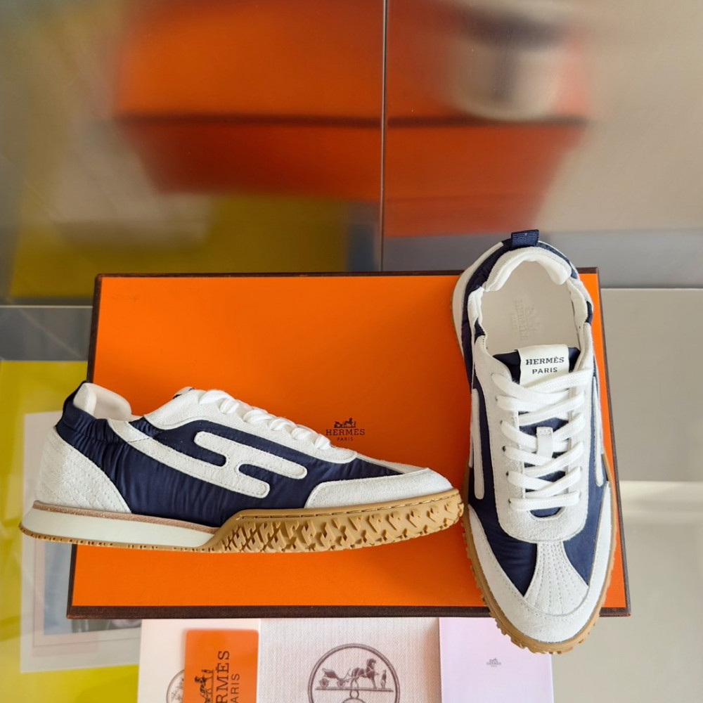 Jet Sneaker Jet Sneaker