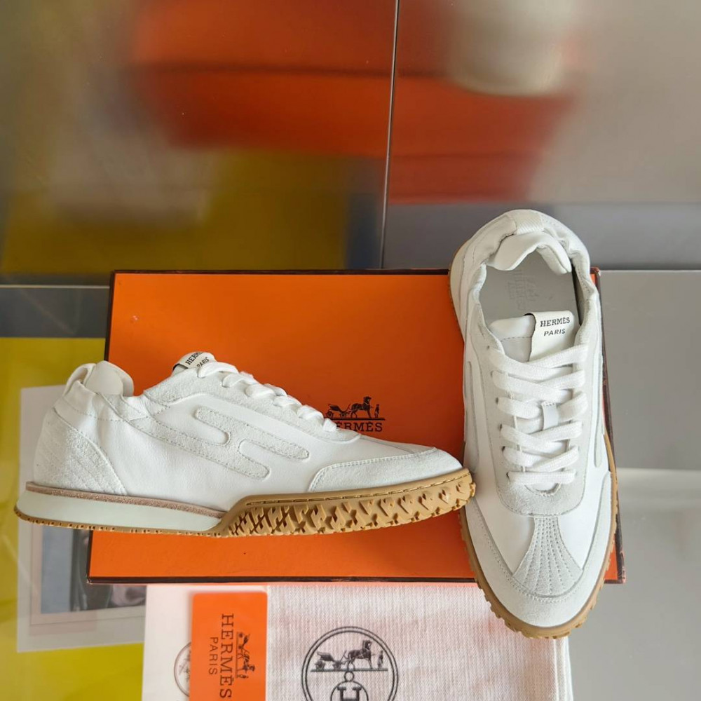 Jet Sneaker Jet Sneaker