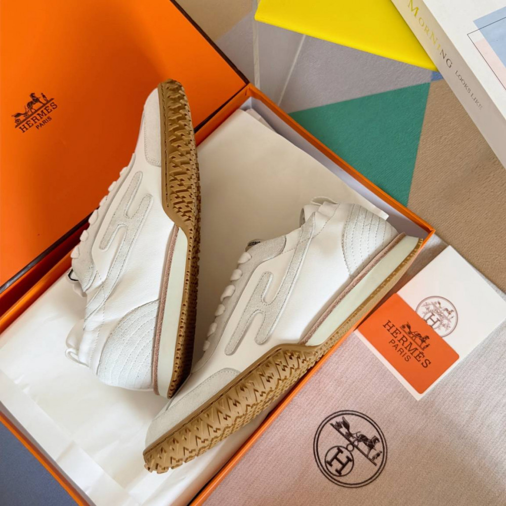 Jet Sneaker Jet Sneaker