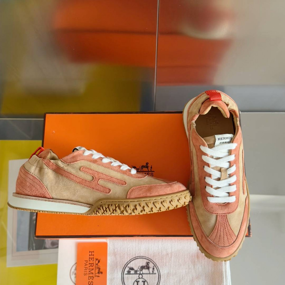 Jet Sneaker Jet Sneaker