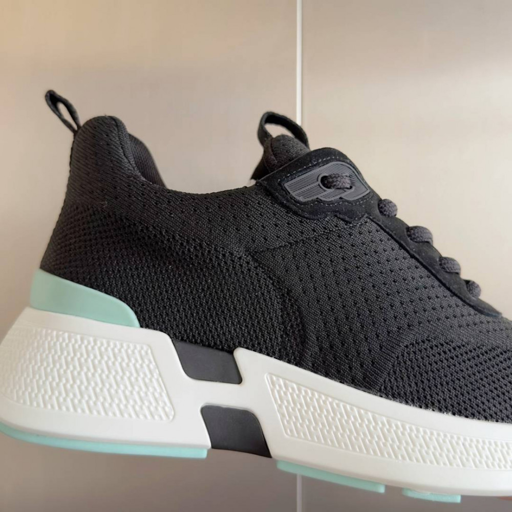 Heros Sneaker Heros Sneaker