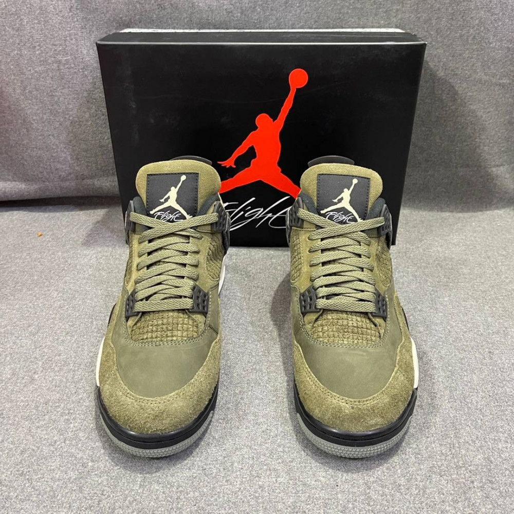 Air Jordan 4 x Undefeated  Deep Green  2025