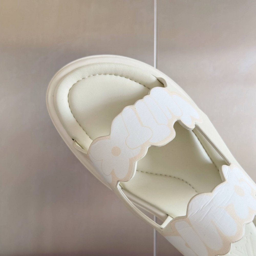 LV Venice Slipper-3 LV Venice Slipper-3