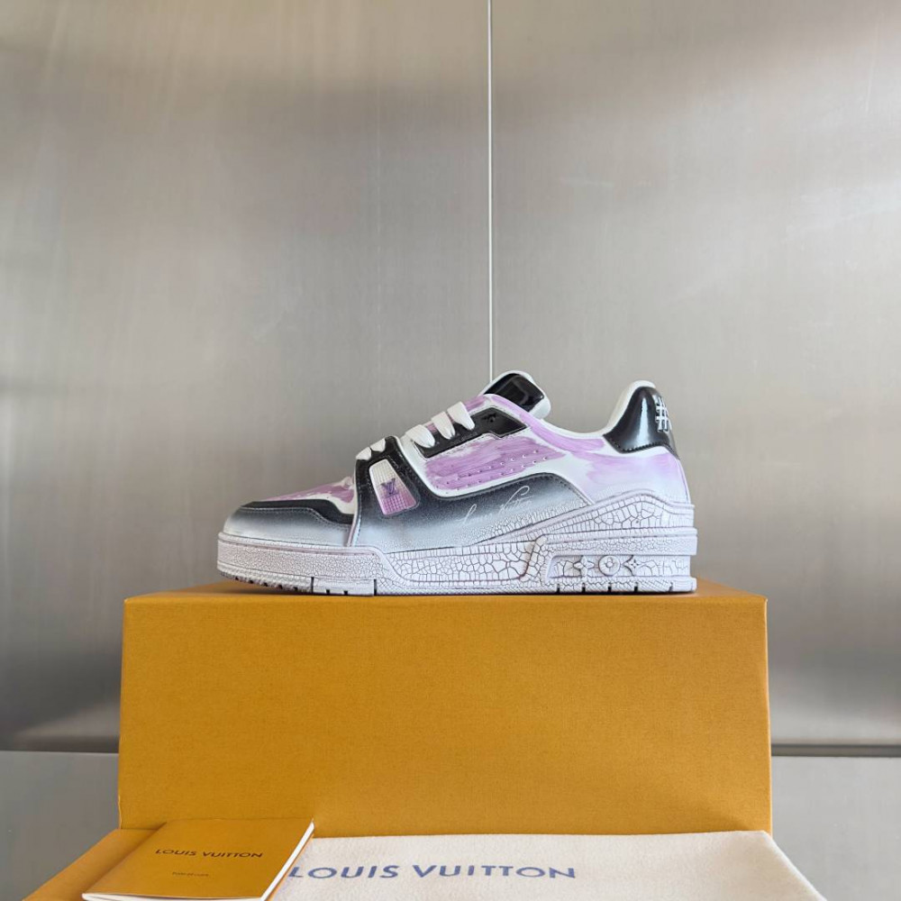 LV Trainer Wipe Color Pink/Black-001