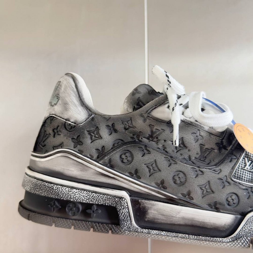 LV Trainer Wipe Color Black Print-006 LV Trainer Wipe Color Black Print-006
