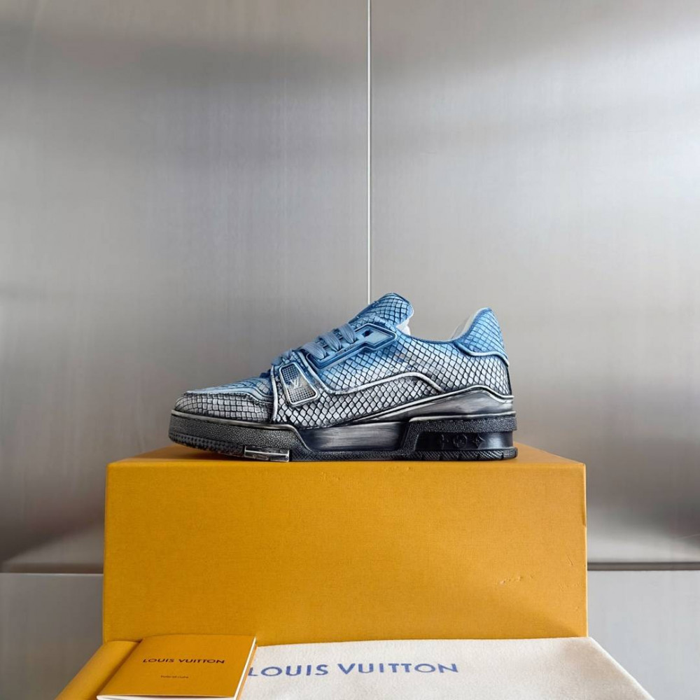LV Trainer Wipe Color Black/Blue-012