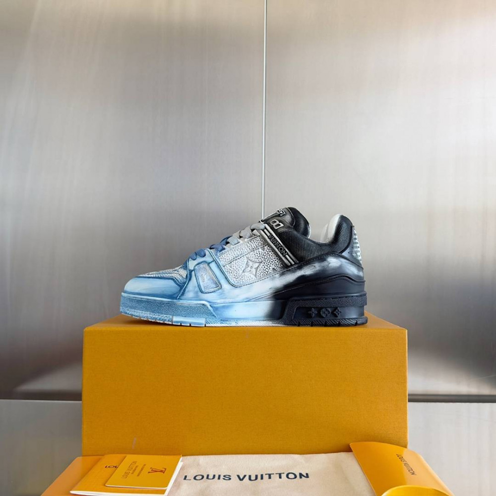 LV Trainer Wipe Color Black/Blue and White-014