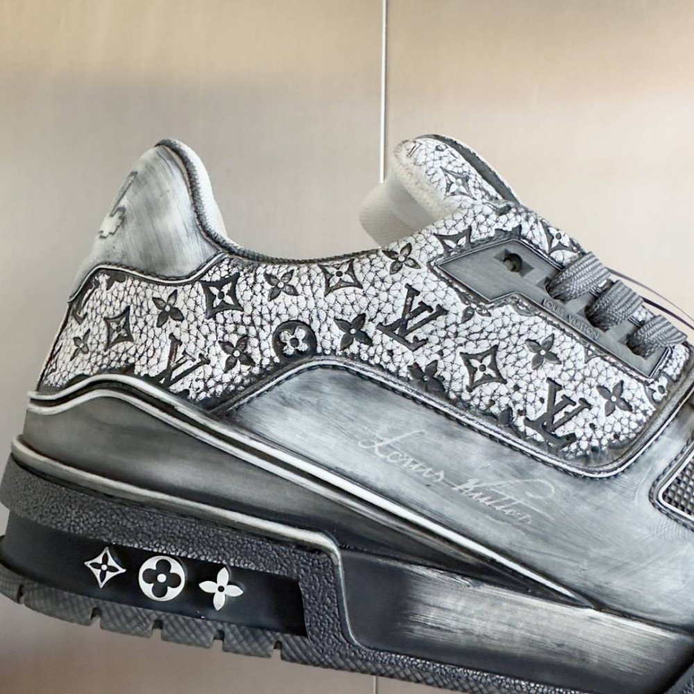 LV Trainer Wipe Color Black and White Print-020 LV Trainer Wipe Color Black and White Print-020