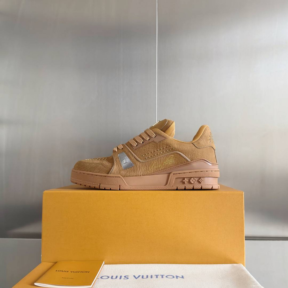 LV Trainer Diamond Brown-005