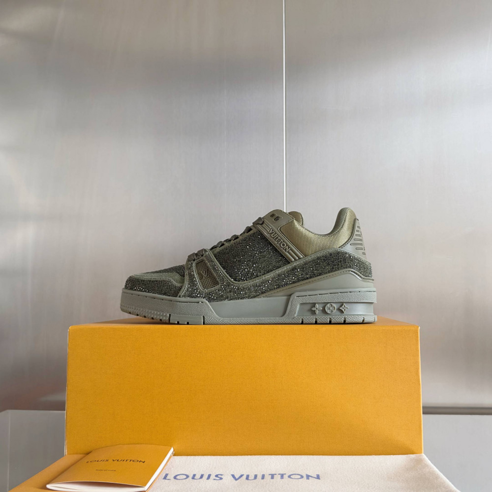LV Trainer Sneaker Diamond Green-021