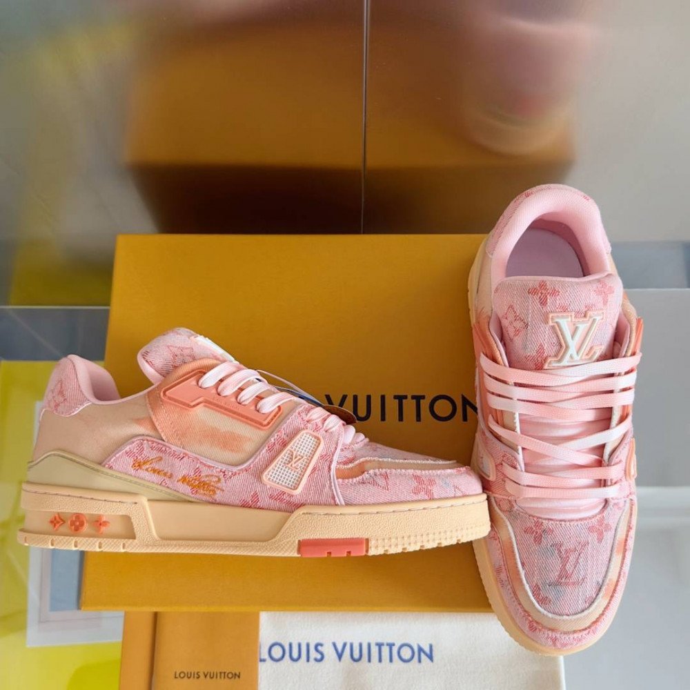 LV Trainer Sneaker Red-039 LV Trainer Sneaker Red-039