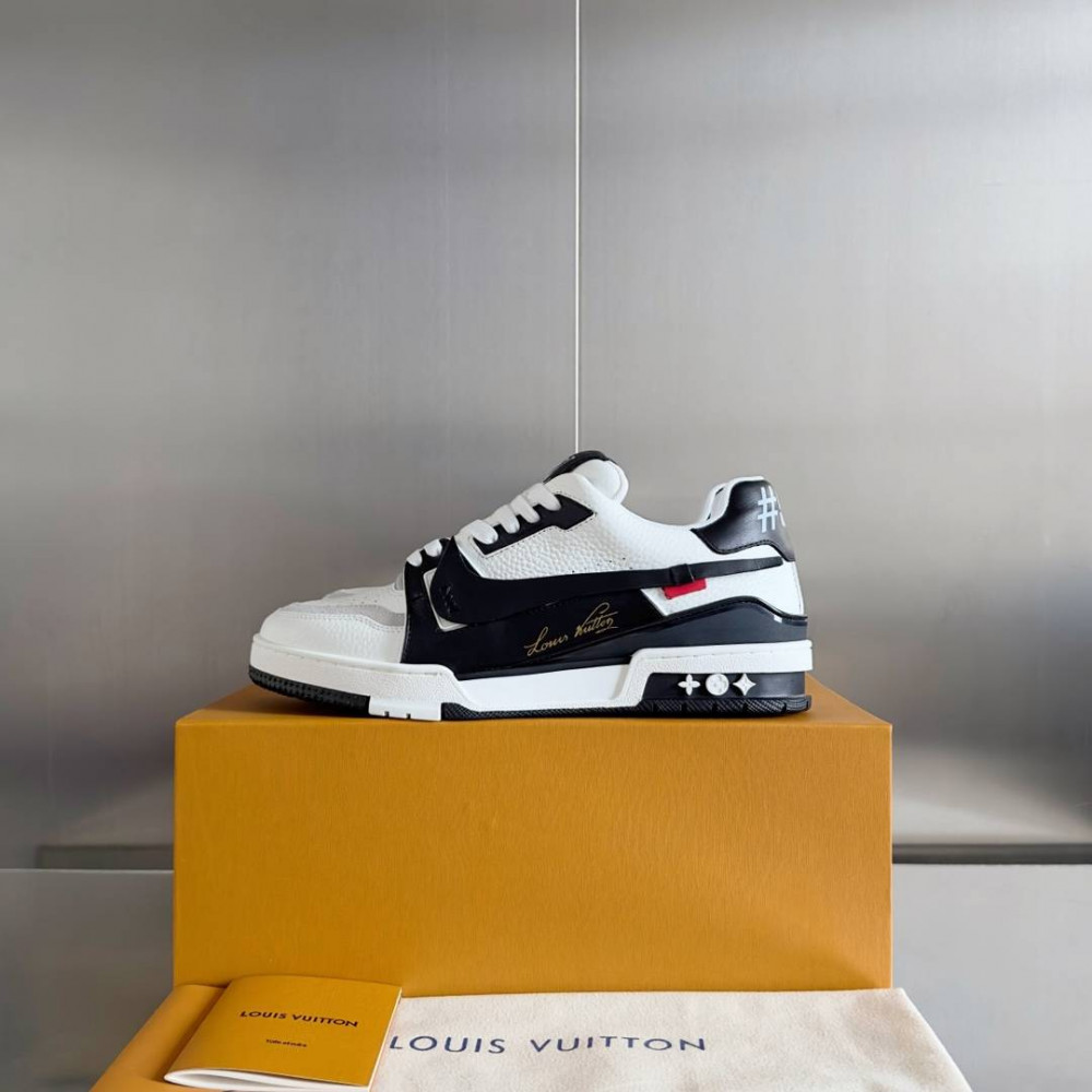 LV Trainer Sneaker Black and White-061
