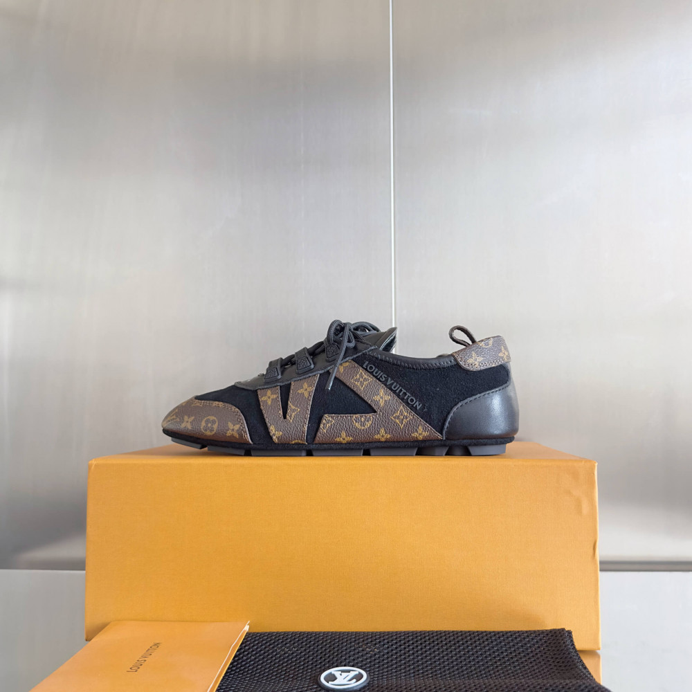 LV Sneakerina Black