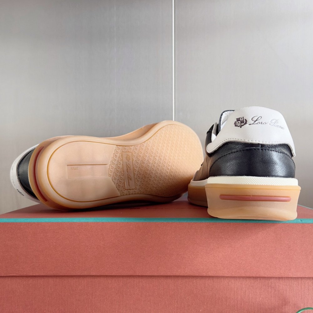 Loro Piana Tennis Walk