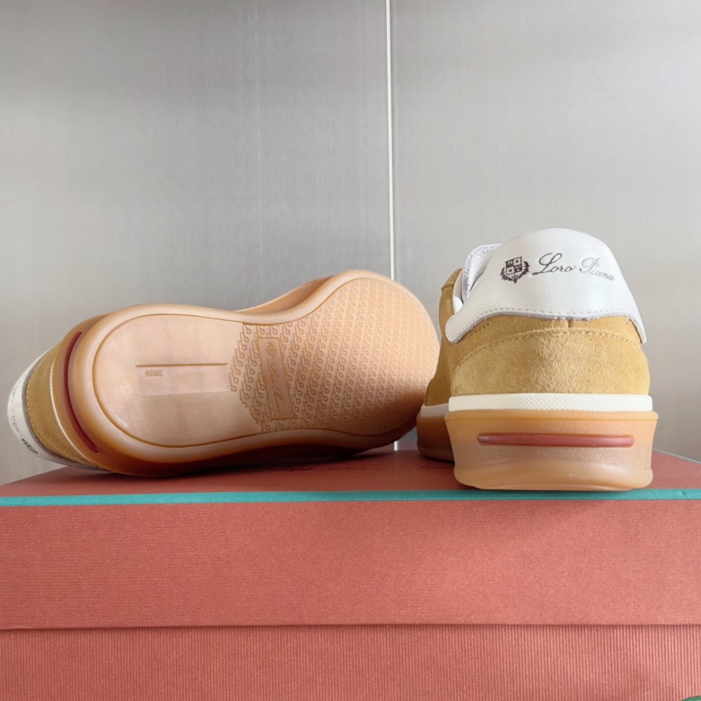 Loro Piana Tennis Walk