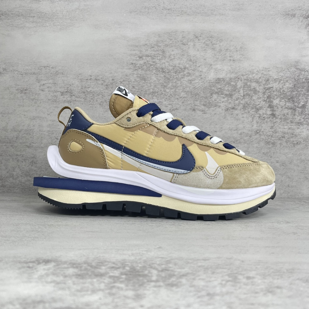sacai x Nike VaporWaffle 'Sesame Blue Void'