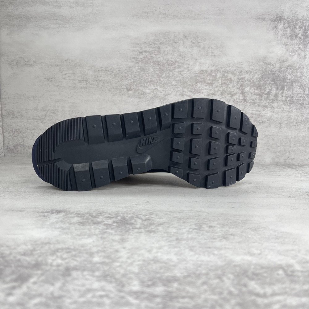 sacai x Nike VaporWaffle 'Sesame Blue Void'