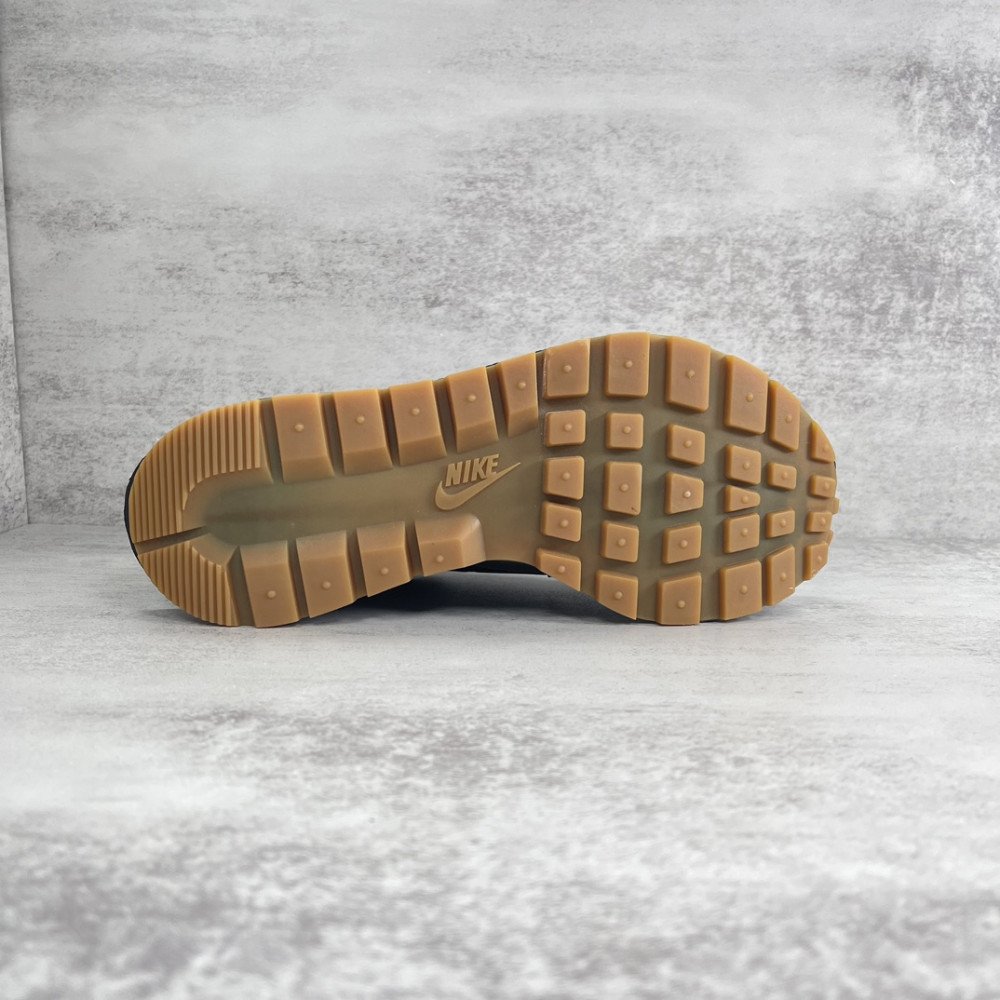 sacai x Nike VaporWaffle