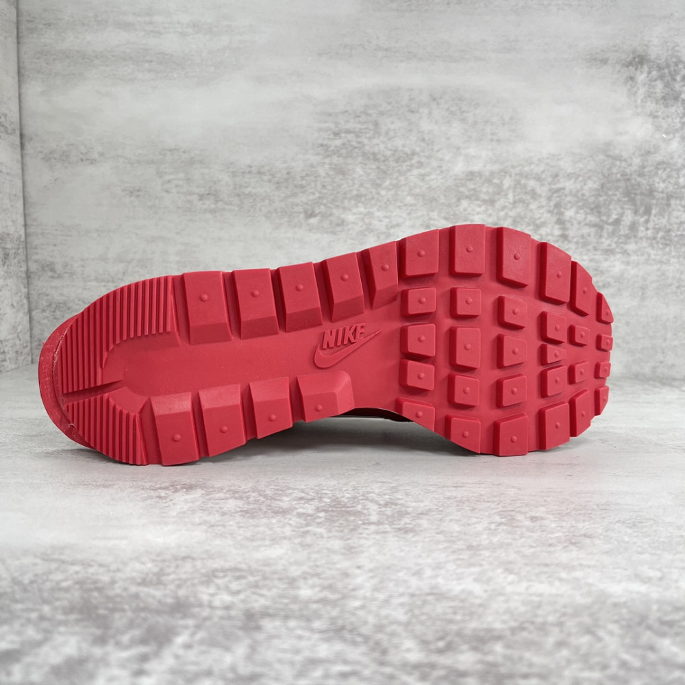 sacai x Nike VaporWaffle