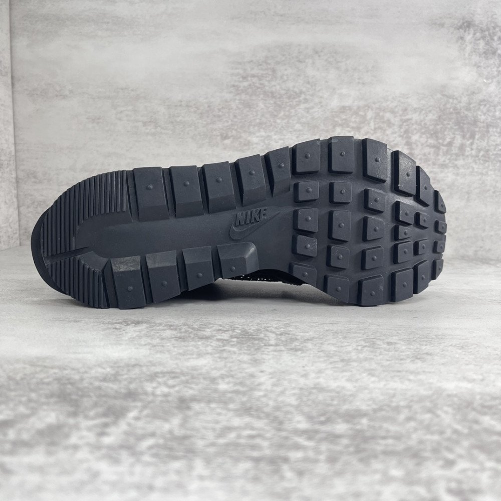 sacai x Nike VaporWaffle