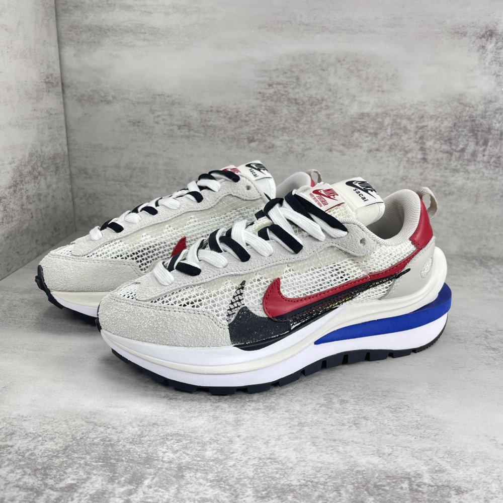 sacai x Nike VaporWaffle