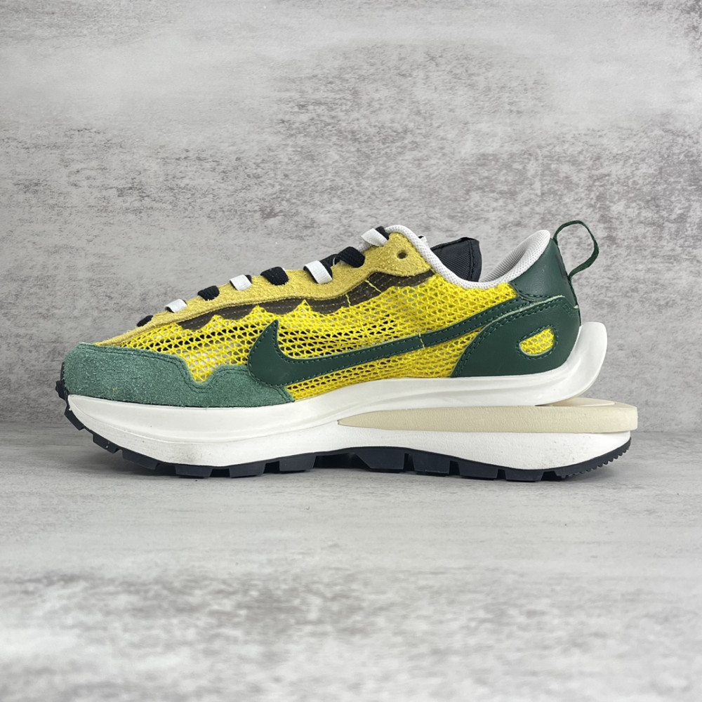 sacai x Nike VaporWaffle