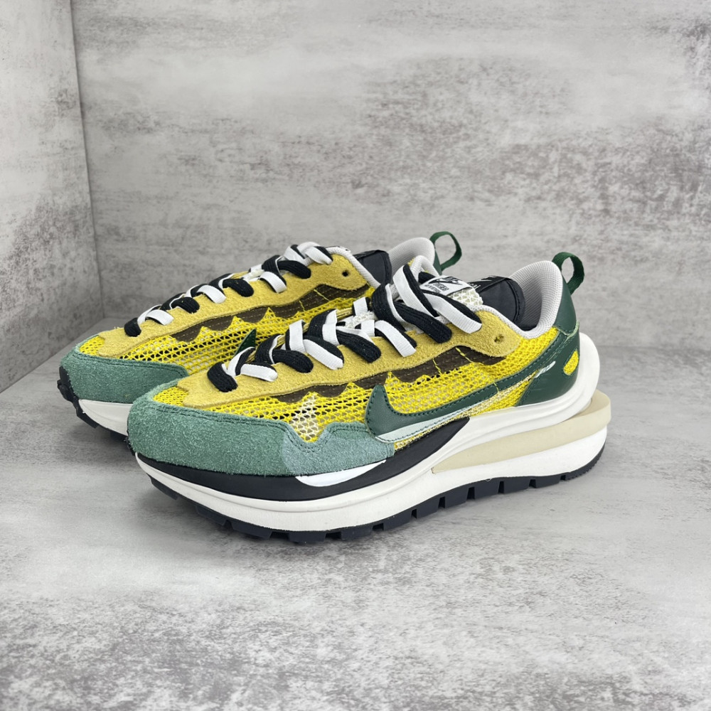 sacai x Nike VaporWaffle