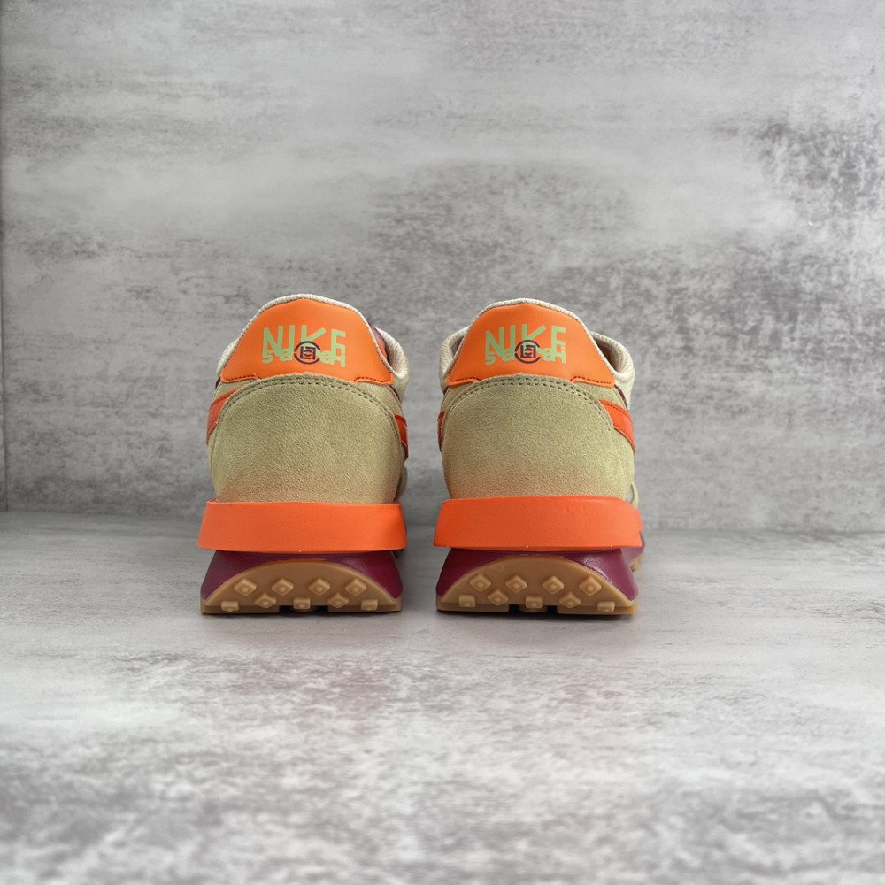 sacai x Nike LDV Waffle