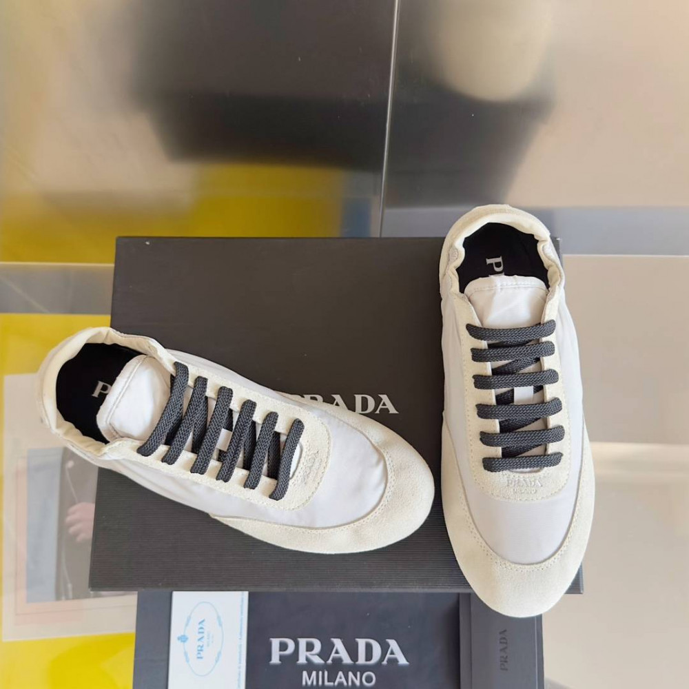 Prada Collapse Prada Collapse