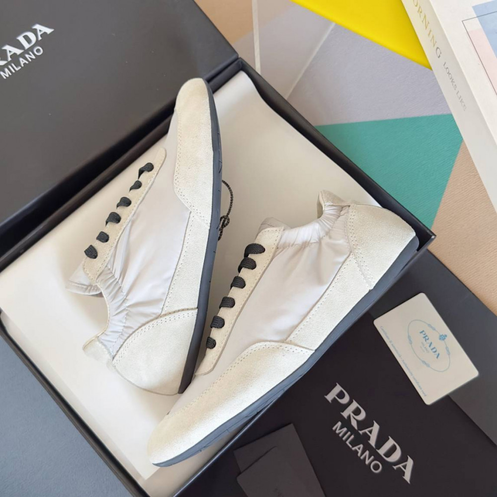 Prada Collapse Prada Collapse