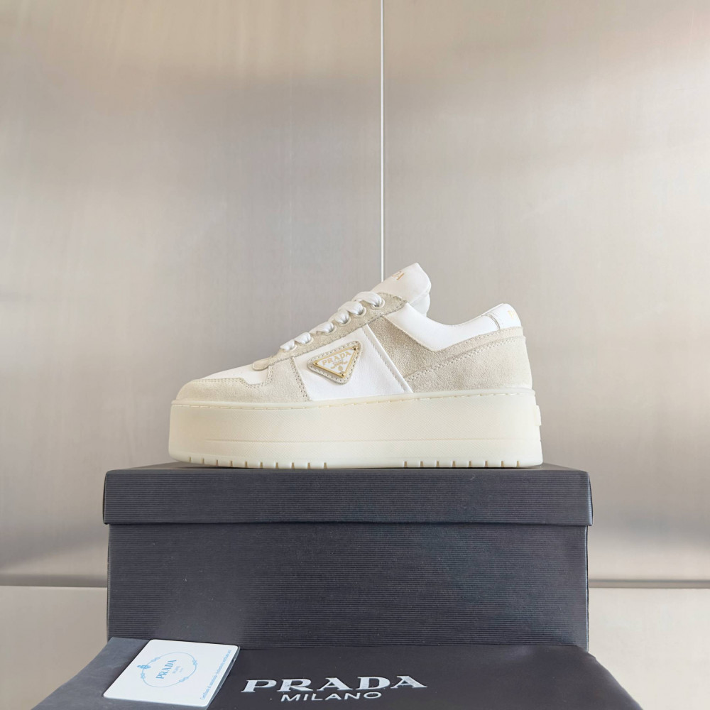 (WNMS)Prada Downtown Bold
