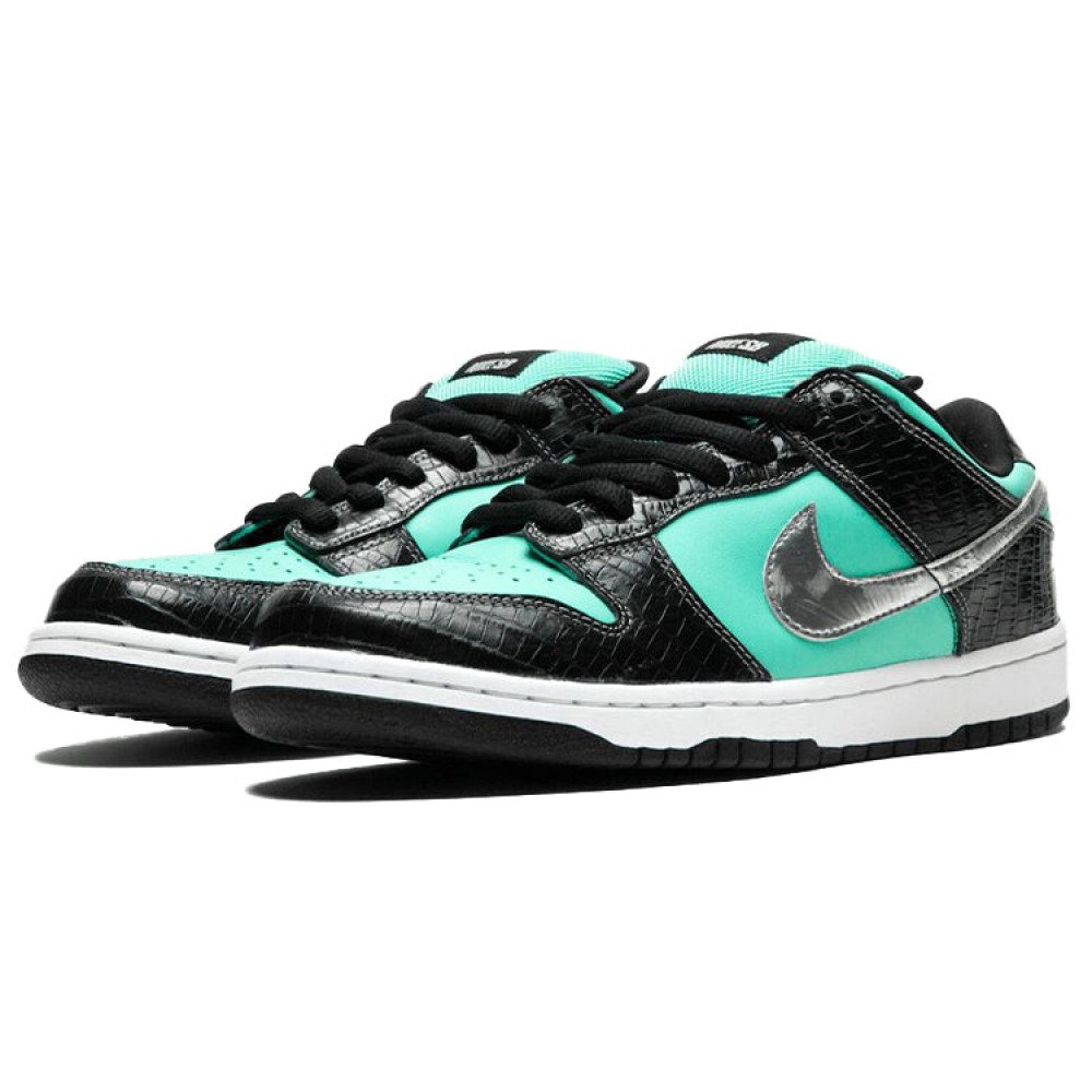 Nike x Diamond Supply Co. SB Dunk Low Pro Tiffany Nike x Diamond Supply Co. SB Dunk Low Pro Tiffany