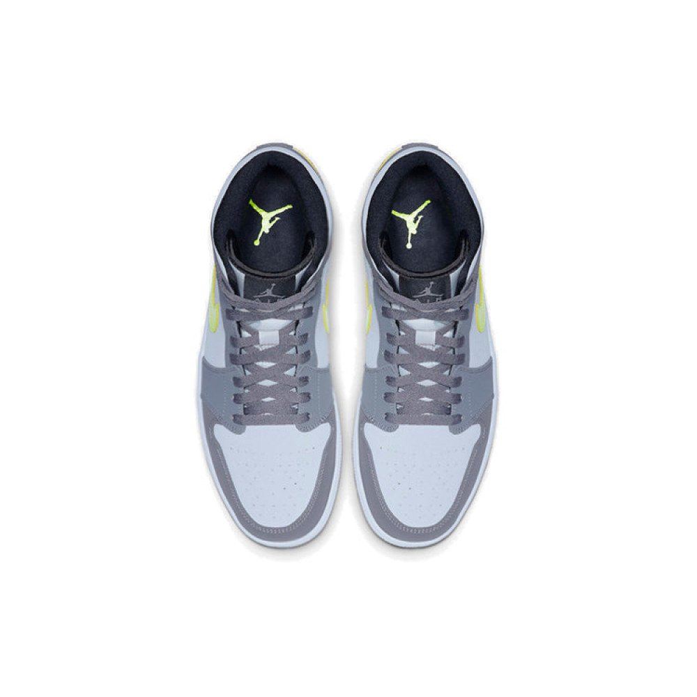 Air Jordan 1 Mid Gunsmoke Volt 554724-072 Air Jordan 1 Mid Gunsmoke Volt 554724-072