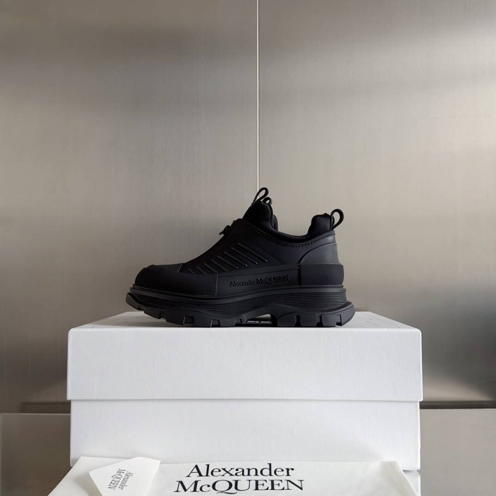 Alexander McQueen Tread Slick