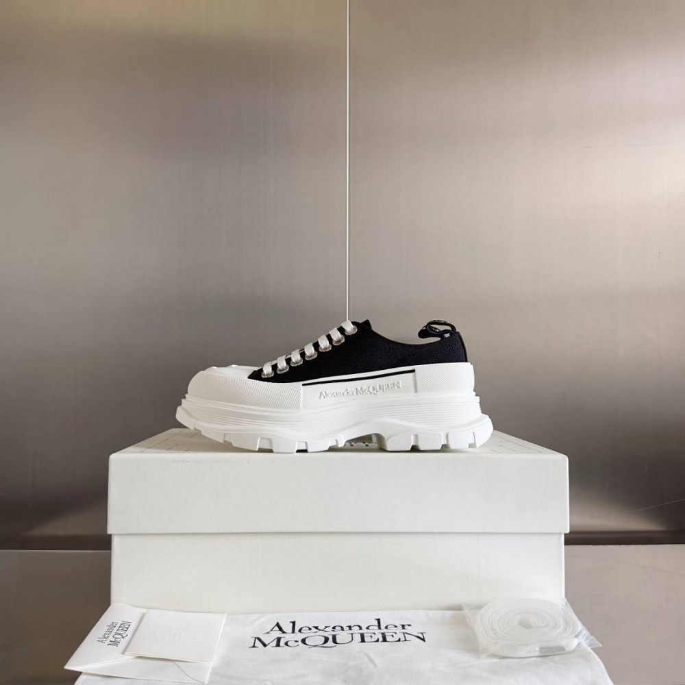 Alexander McQueen Tread Slick