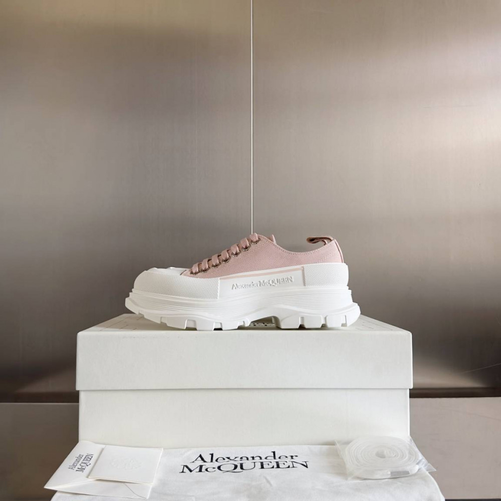 Alexander McQueen Tread Slick