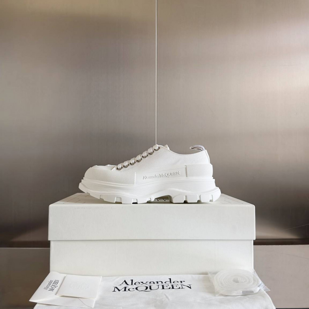 Alexander McQueen Tread Slick