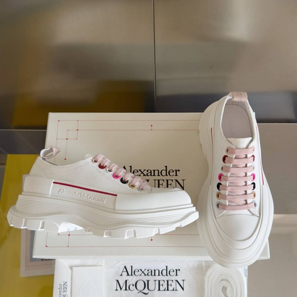 Alexander McQueen Tread Slick Alexander McQueen Tread Slick