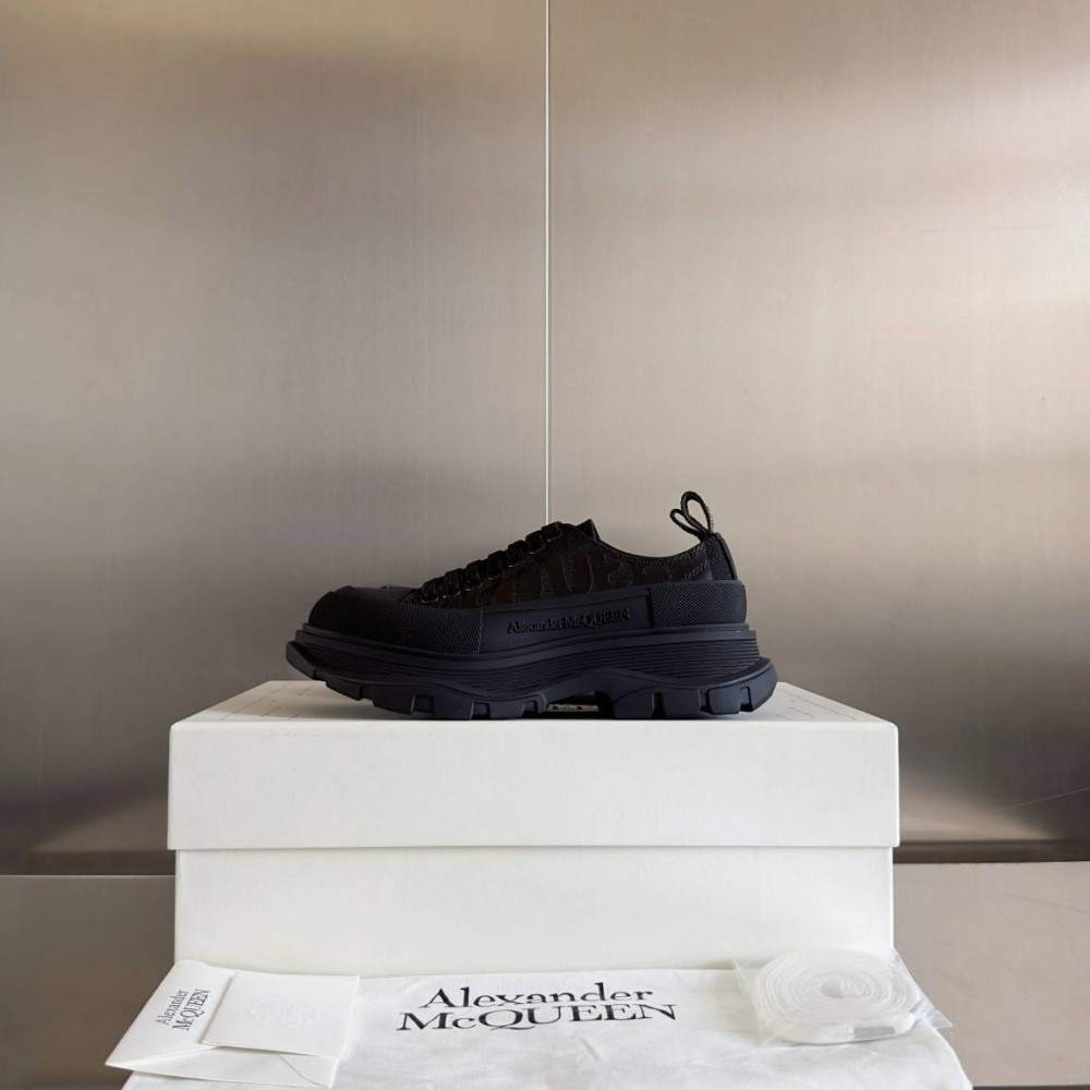 Alexander McQueen Tread Slick