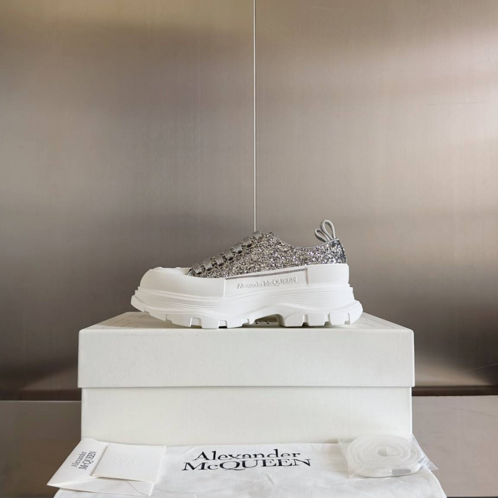 Alexander McQueen Tread Slick