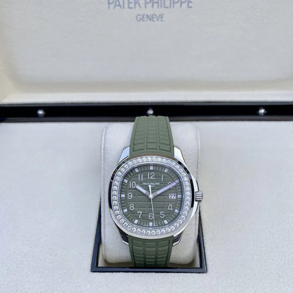 5267/200A-011-Patek Philippe Aquanaut 5267/200A-011-Patek Philippe Aquanaut