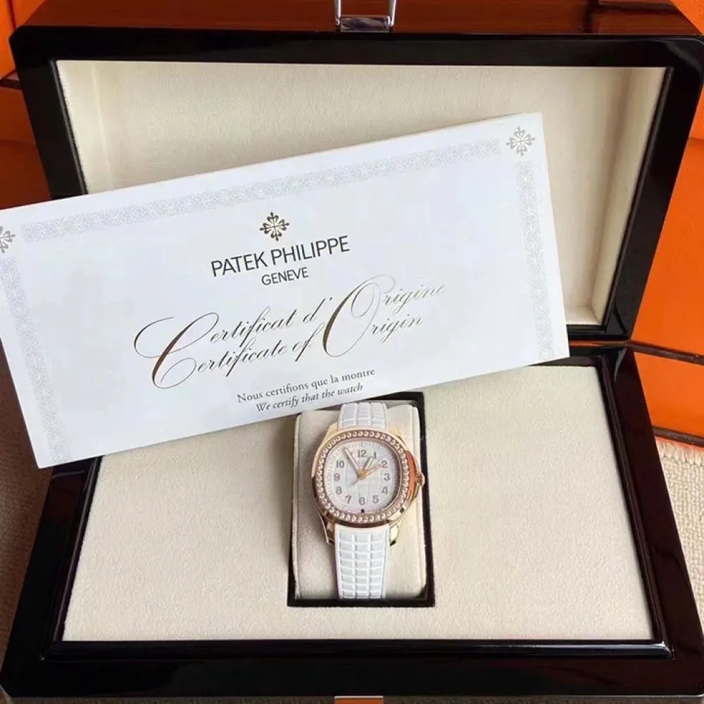5269/200R-001-Patek Philippe Aquanaut-Women 5269/200R-001-Patek Philippe Aquanaut-Women